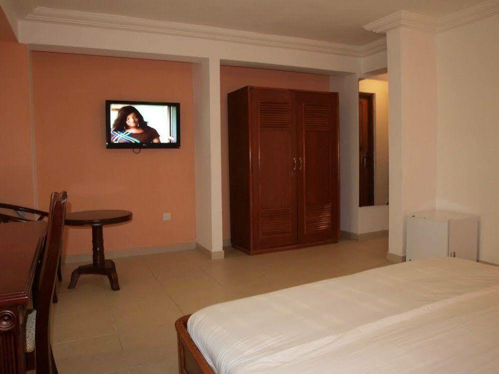 Apollo Hotel Lagos Ngoại thất bức ảnh